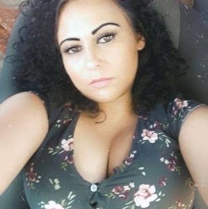 Meet your Posher, Charlotte